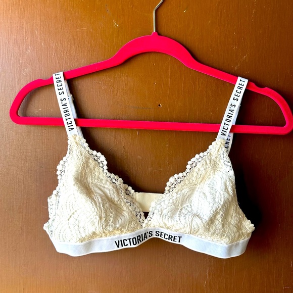 Victoria's Secret Other - Victoria’s Secret Bralette